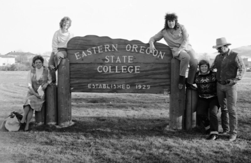 1987 Students, Group Outdoors 14