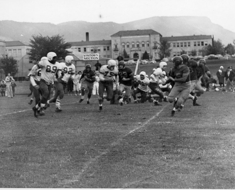 50's Football Action 9