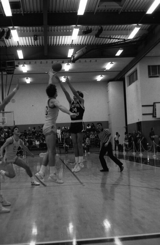 1986 Basketball Action , EOSC vs. OIT 09