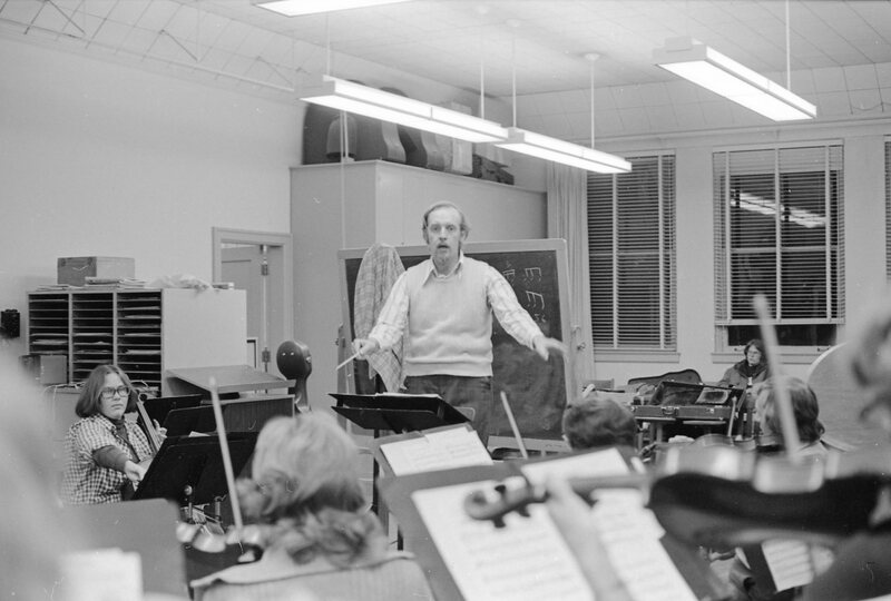 1975 Symphony Orchestra, Rehearsal 02