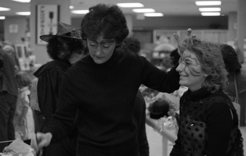 1981 Hoke Hall Bookstore, Halloween 08