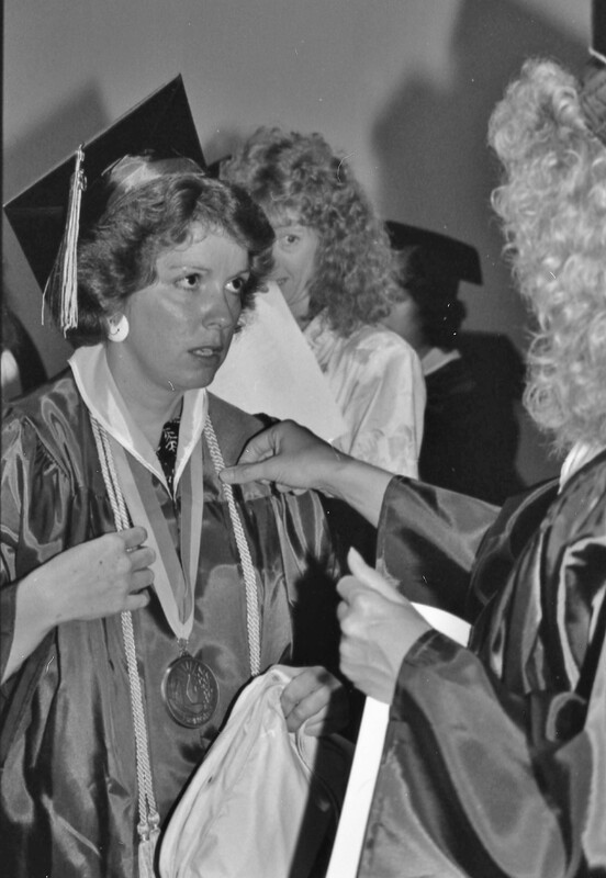 1989 Graduates 08