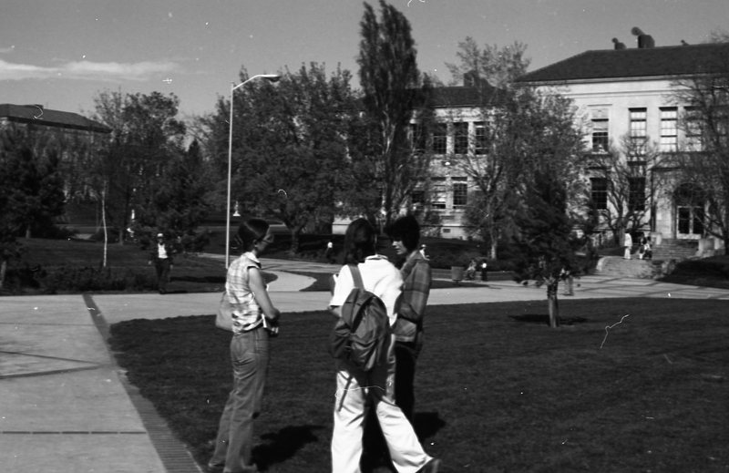 1981 Students, Outdoors 09