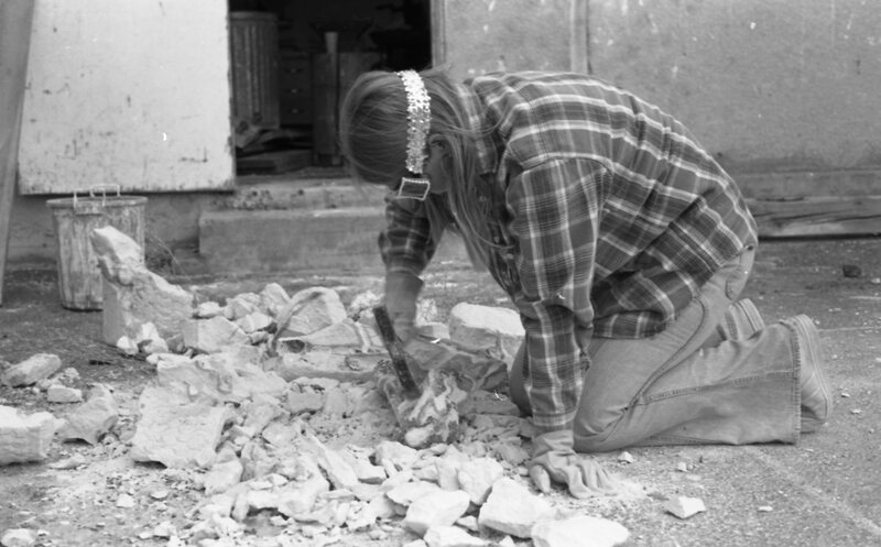 1977 Sculpture Class, Breaking Molds 09