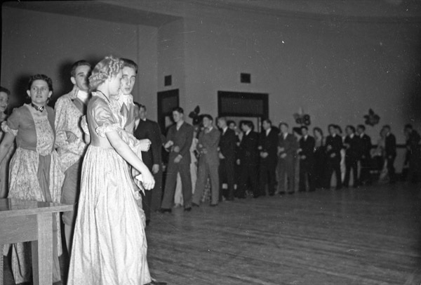 EOCE, Colonial Ball 3