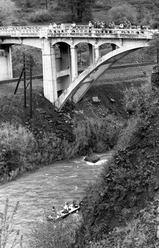 1986 Springfest, Raft Race 51