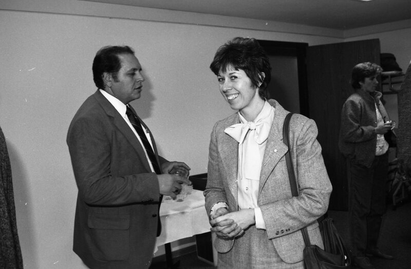 1986 Chancellor William "Bud" Davis, Employee Reception 06