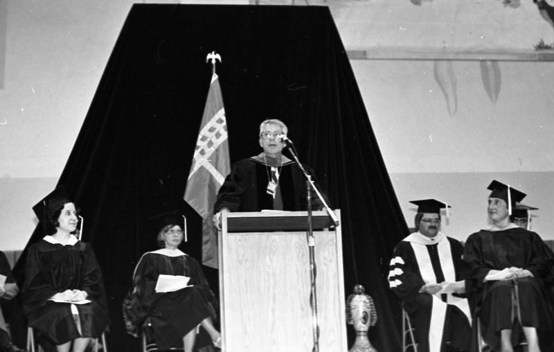 1982 Graduation 08