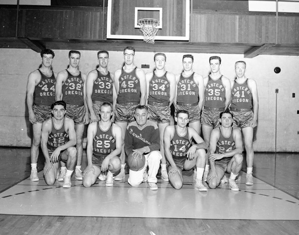 1956-57 Basketball Team 3-2