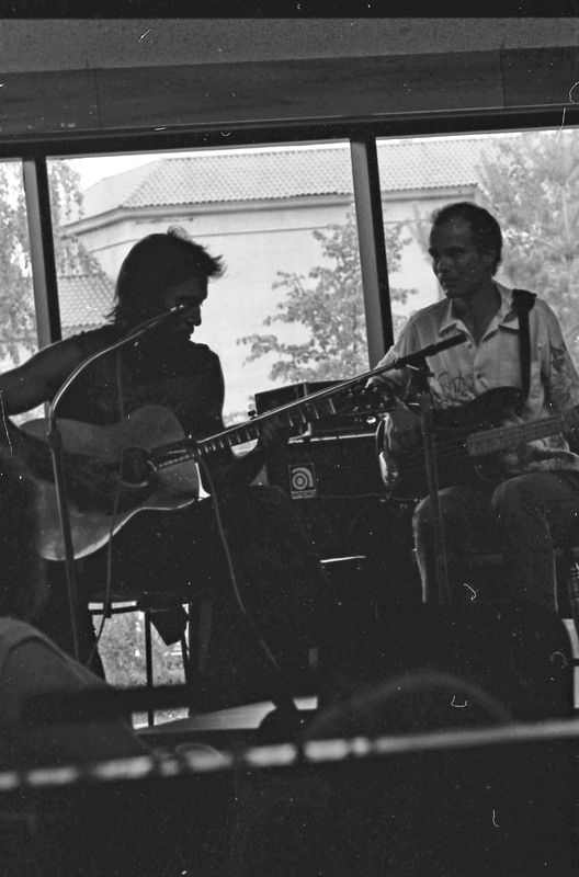 1984 Concert, Band 02
