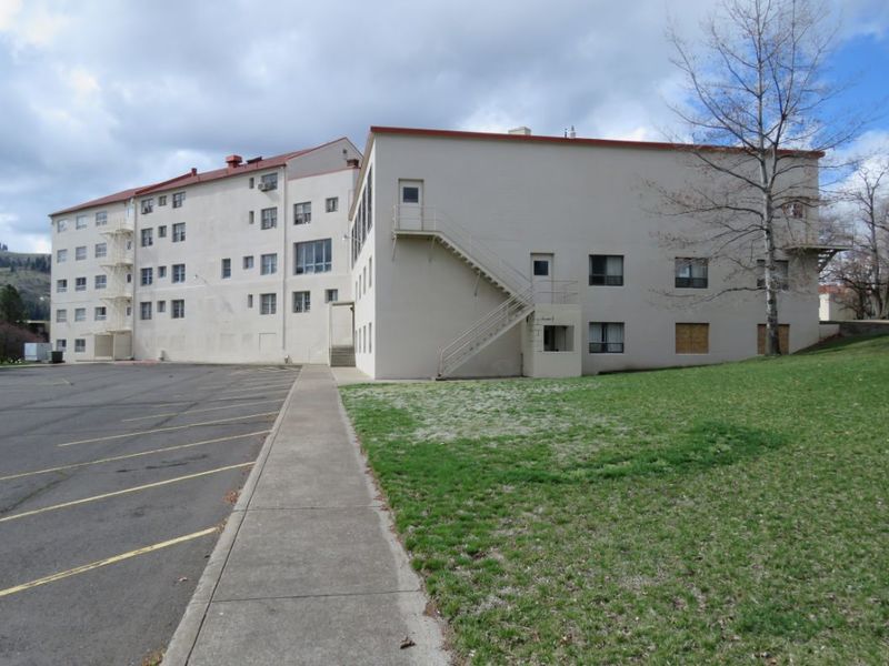 Dorian and Hunt Hall 159