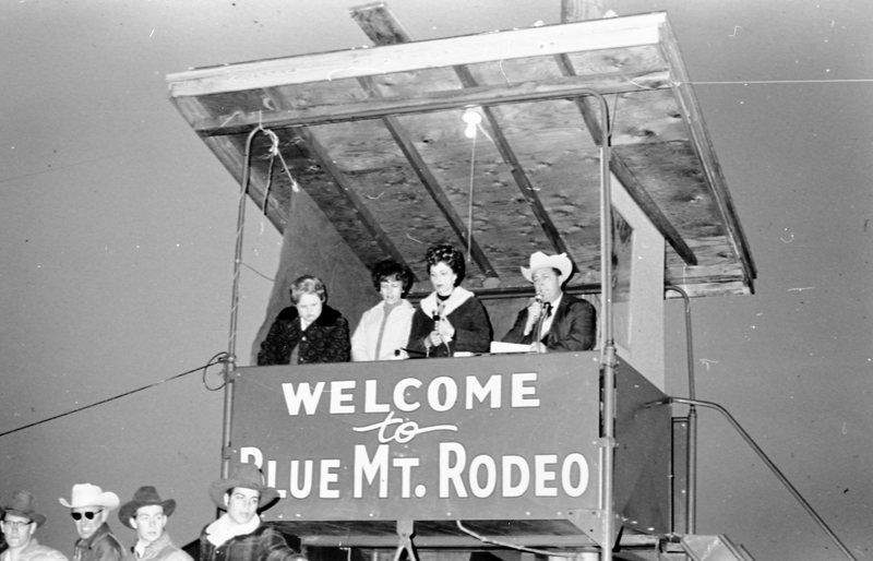 70's Rodeo, Announcer's Booth