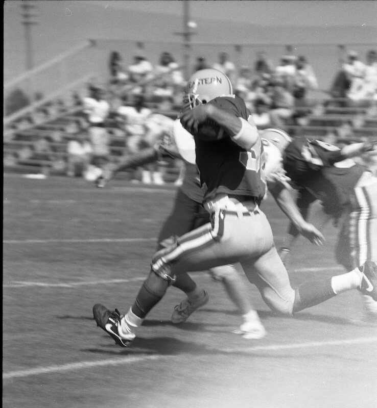 1990 Alumni Football Game 04