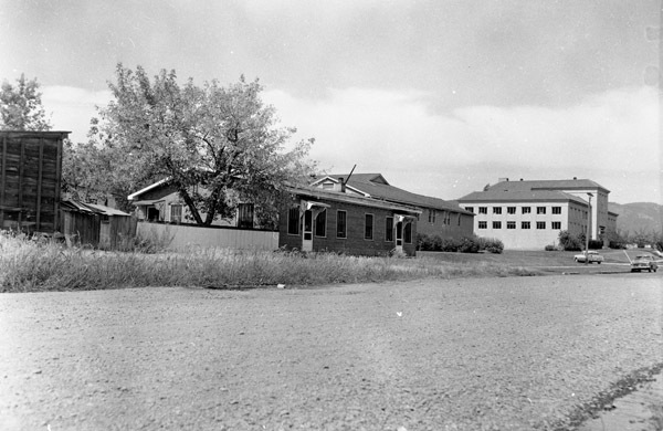 1958 Thomas Property 6
