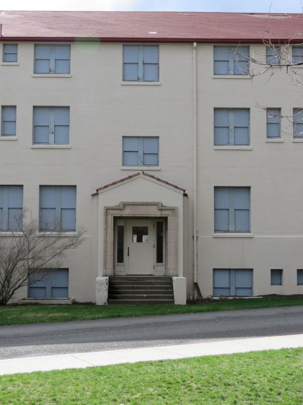 Dorian and Hunt Hall 56