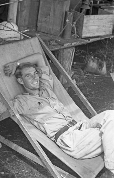 Dick Baxter, Relaxing