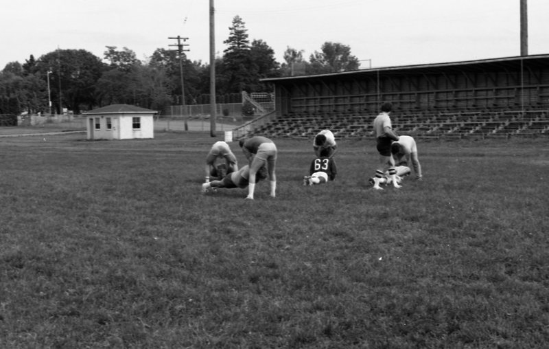 1981 Football, Summer Training 34