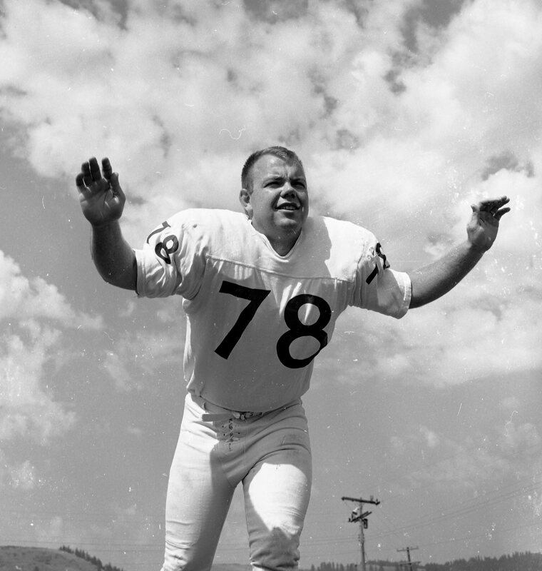 1968 Football Player 14