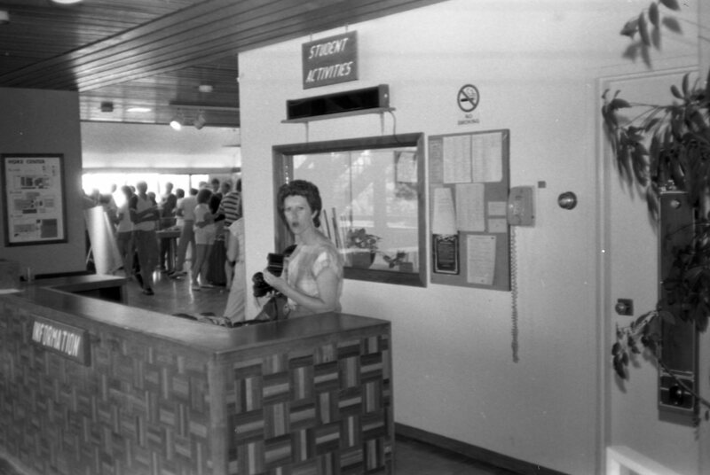 1988 Loso Hall, Groundbreaking Ceremony, Reception 13