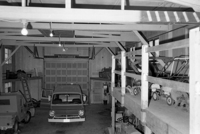 1977 Facilities, Plant Service Building 04