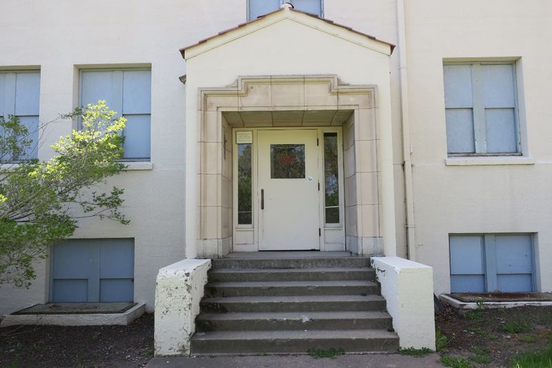 Dorian and Hunt Hall 53