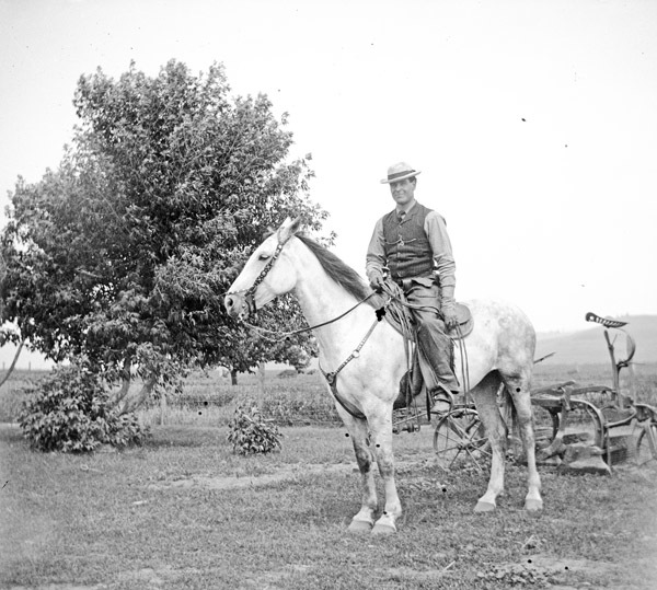 GRV, Man on Horse