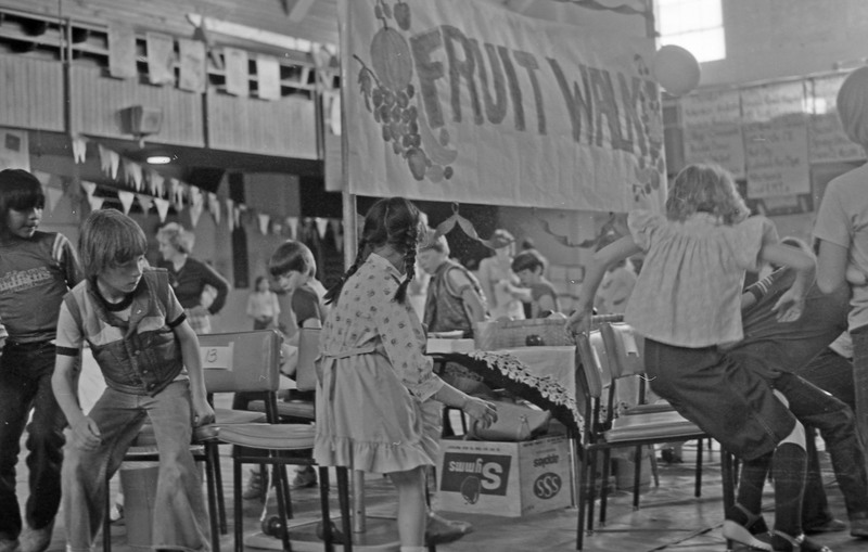 1982 Ackerman Elementary Wellness Day 06