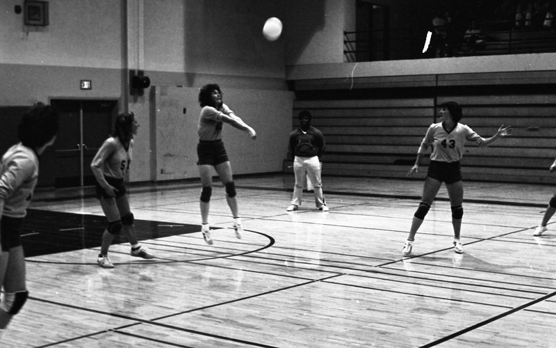 1981 Volleyball Action 06