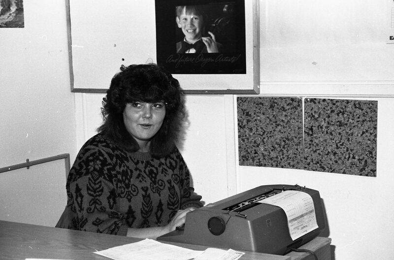 1985 Employee Candids, Office 02