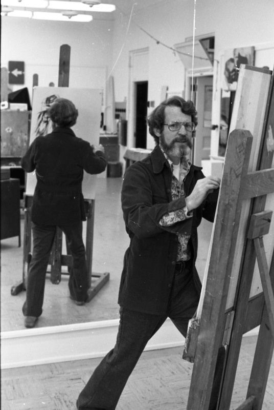 1976 Employees, Ian Gatley Sketching Photographer Mark Claesgens 06