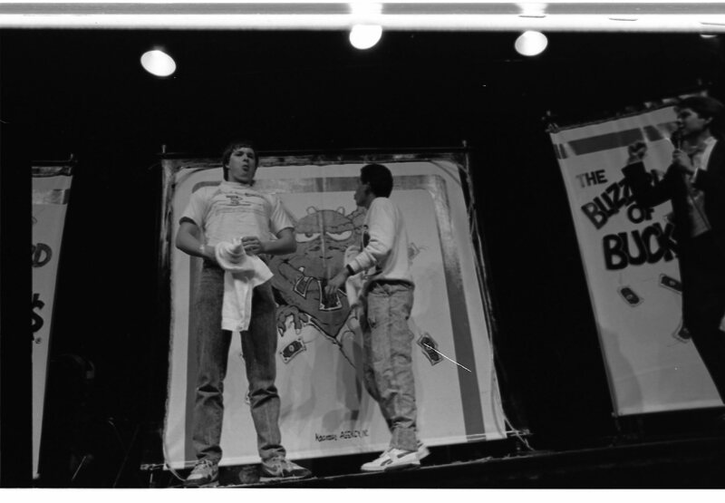 1989 Guest, The Buzzard of Bucks 25