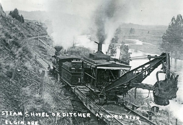Train, Steam Shovel