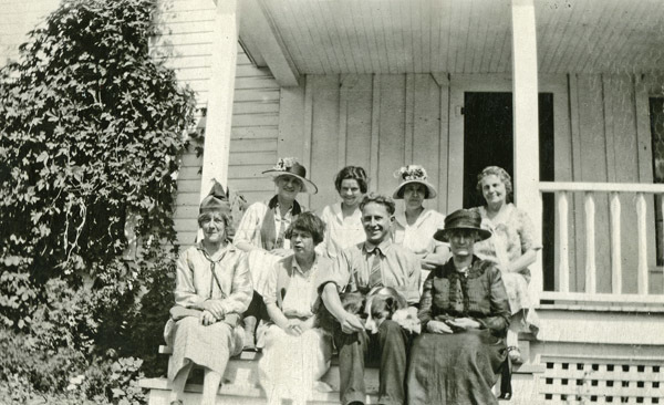 Union Group, Porch