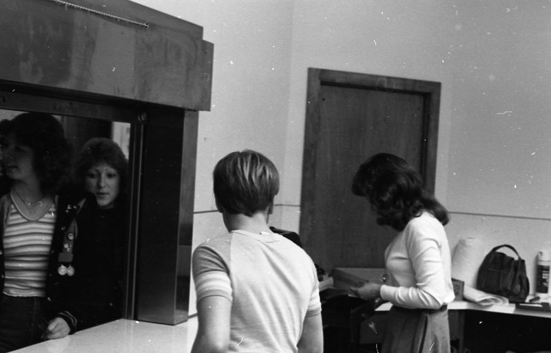 1981 Campus, Snack Counter 05