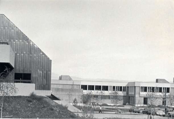 1974 Campus 01
