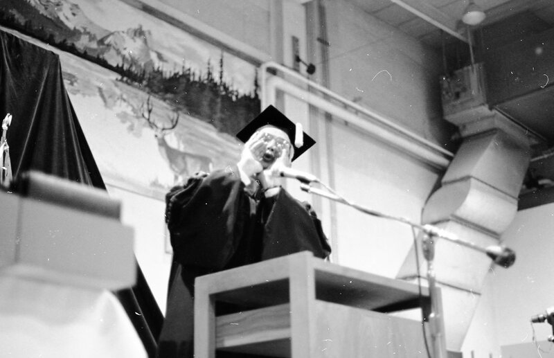 1983 Graduation 08