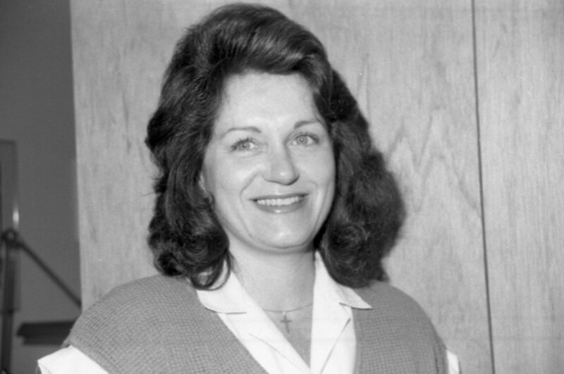 1986 Employee, Mary Gray 03