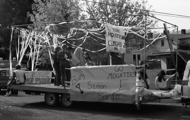 1983 Homecoming, Parade Float 01