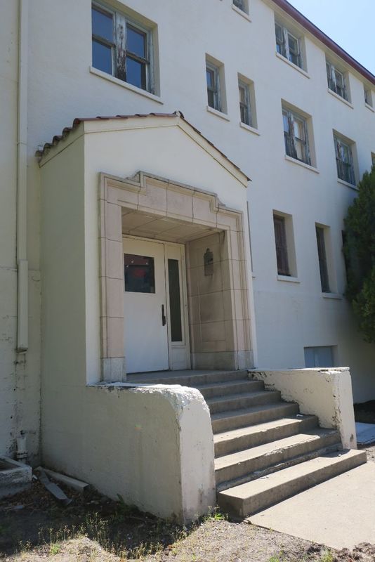Dorian and Hunt Hall 24