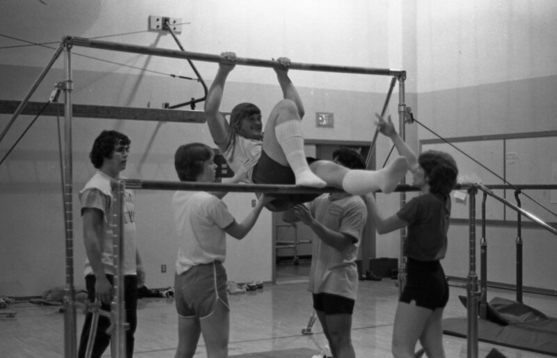 1977 Gymnastics, Parallel Bars 05