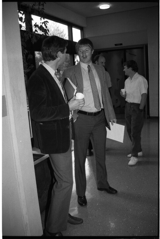 1988 Employees, Reception 12