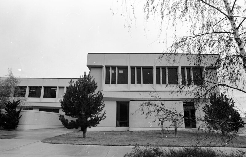 1983 Zabel Hall 09
