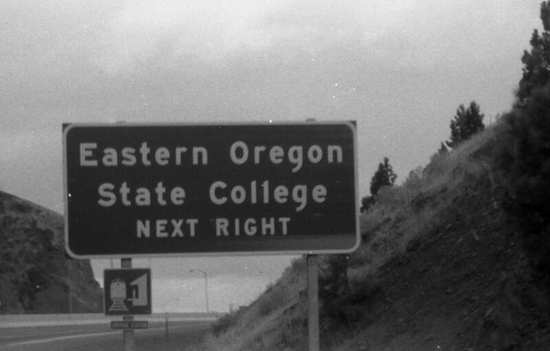 1978 Street Signs to Campus 05