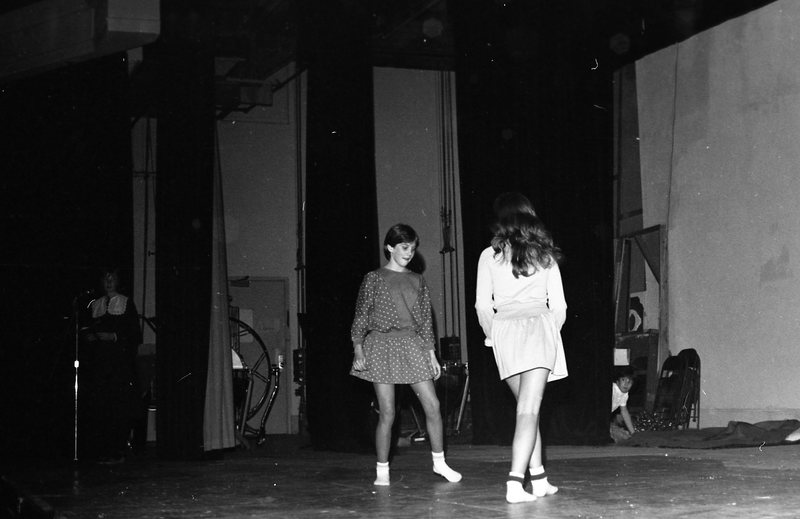 1983 Ackerman Elementary School, Christmas Program 09
