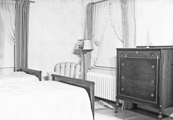 La Grande Home, Interior-B 20
