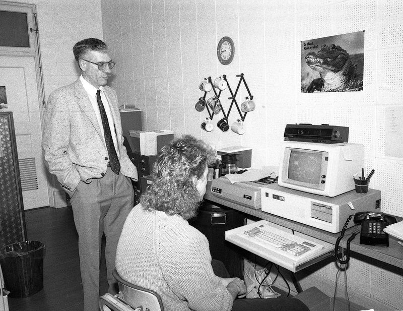 1991 Employees, Financial Aid 01