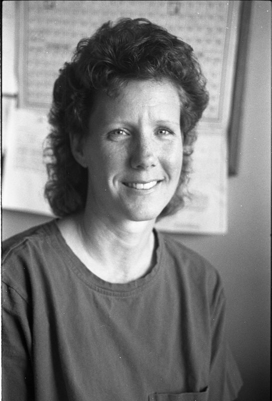 1989 Women's Basketball Coach, Sharon Campbell 02