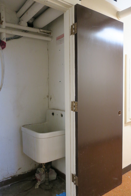 Dorian and Hunt Hall 389