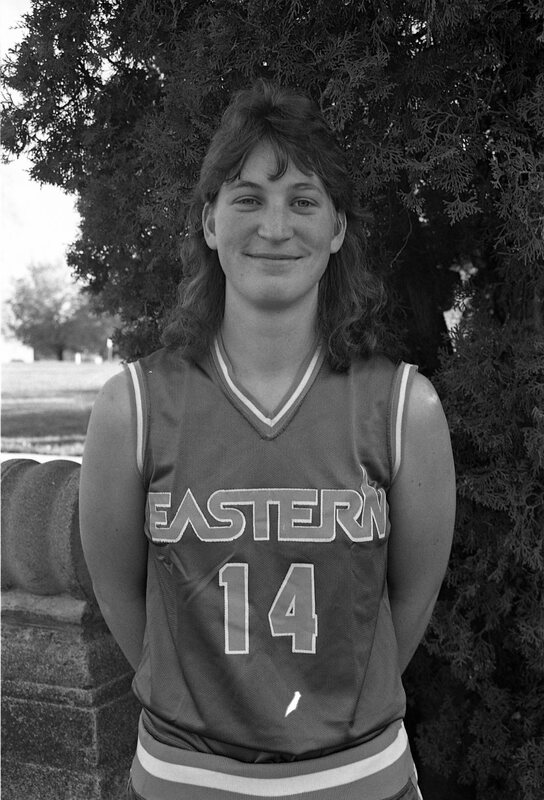 1990 Women's Basketball Player, Fall Portraits 03