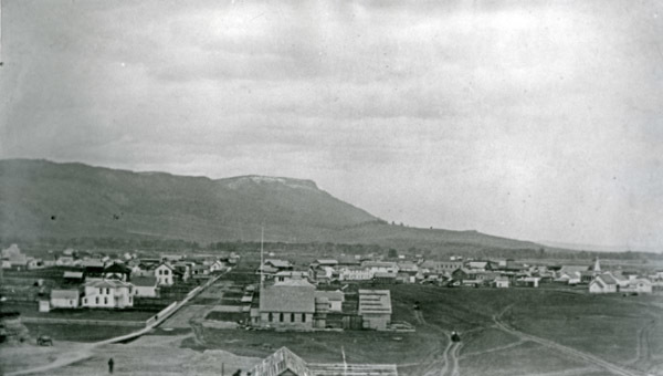La Grande, Elevated View 1